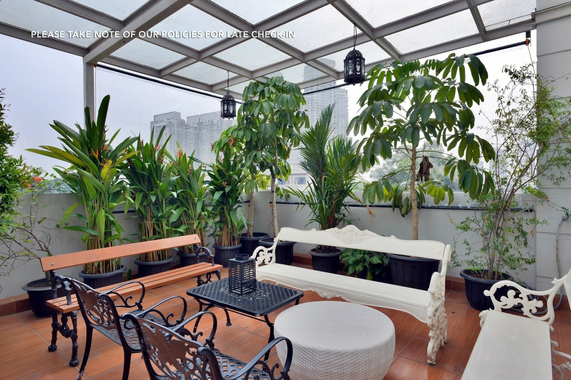 Kemang Eleven Hotel Jacarta Exterior foto